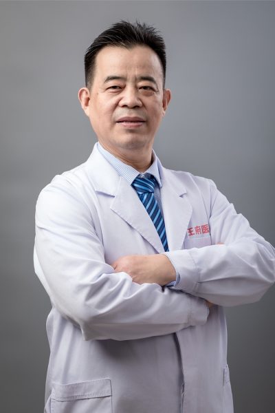 国医大师和学术带头人…