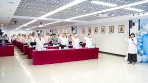 进一步凝聚医师队伍力量